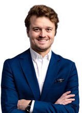 JAN SZPETULSKI - ŁAZAROWICZ - Chief Operating Officer /   
Chief Financial Officer